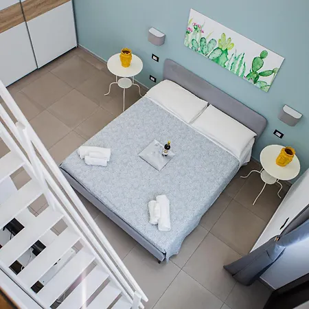 Holiday home Ruggero Settimo -